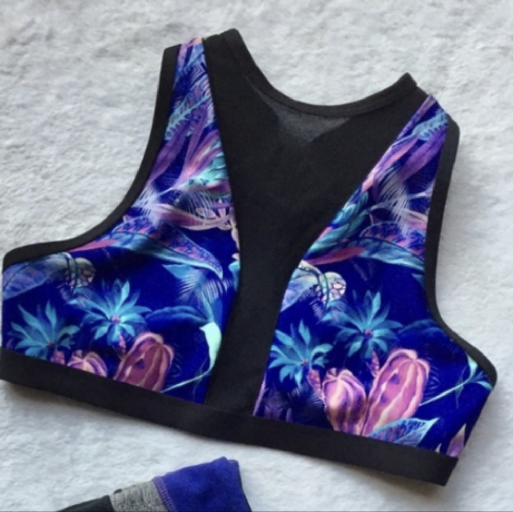 We Are Handsome Flexicool Sports Bra